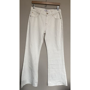 7 For All Mankind Spencer Milky Way Flare Jean Women's Size 28 White NWT Read